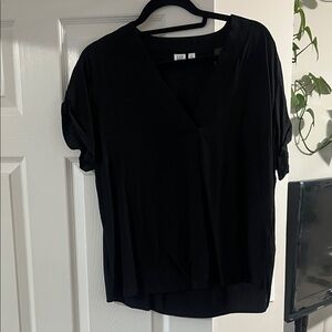 Gap Black V-Neck Blouse